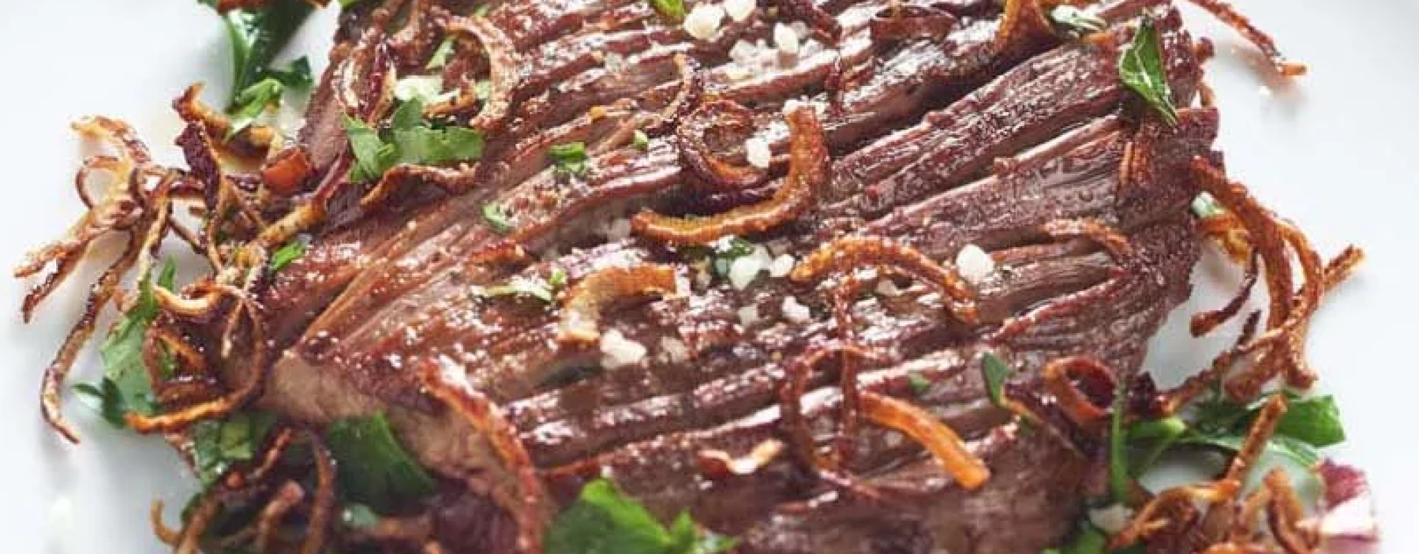 Bavette poêlée à l'échalote croustillante