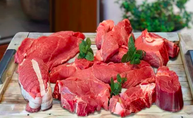 COLIS VEAU SALERS ELEVE SOUS LA MERE 7KG